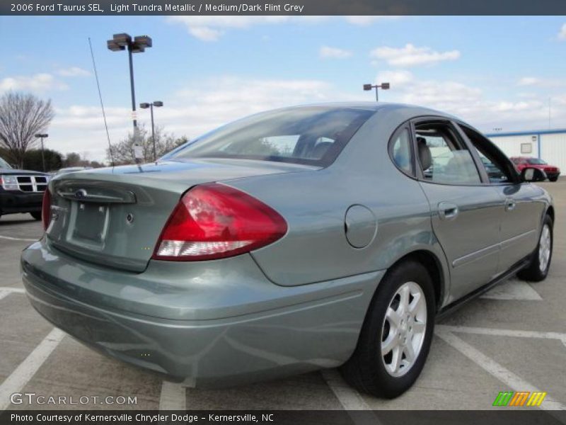 Light Tundra Metallic / Medium/Dark Flint Grey 2006 Ford Taurus SEL