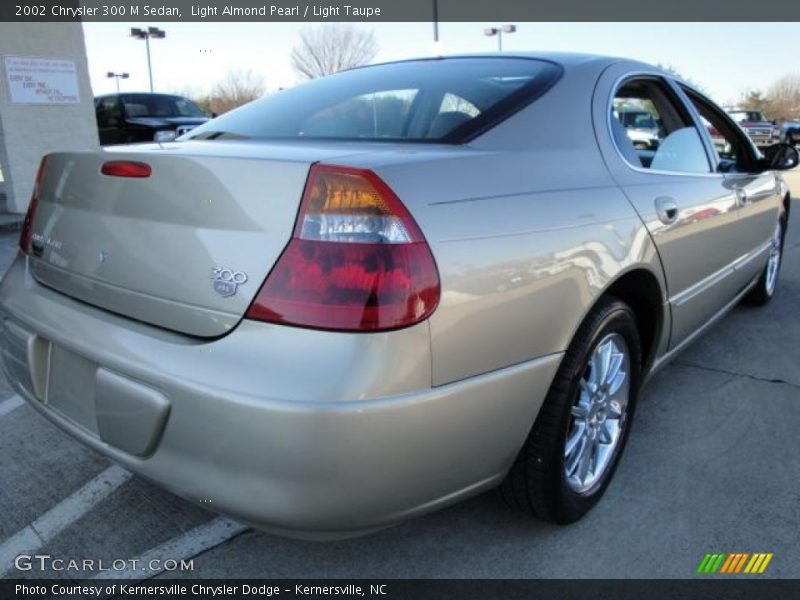 Light Almond Pearl / Light Taupe 2002 Chrysler 300 M Sedan