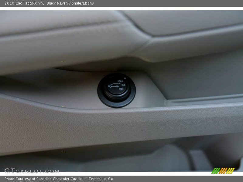 Black Raven / Shale/Ebony 2010 Cadillac SRX V6