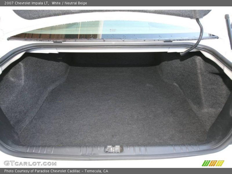 White / Neutral Beige 2007 Chevrolet Impala LT