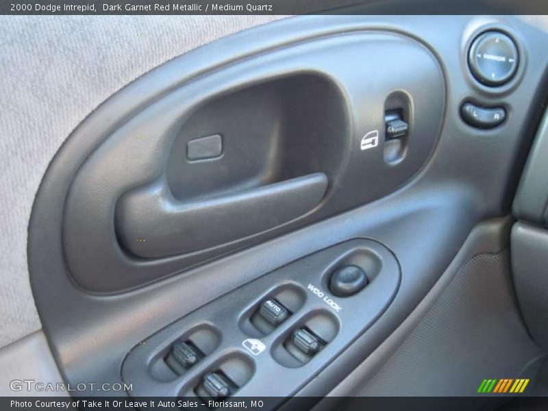 Dark Garnet Red Metallic / Medium Quartz 2000 Dodge Intrepid