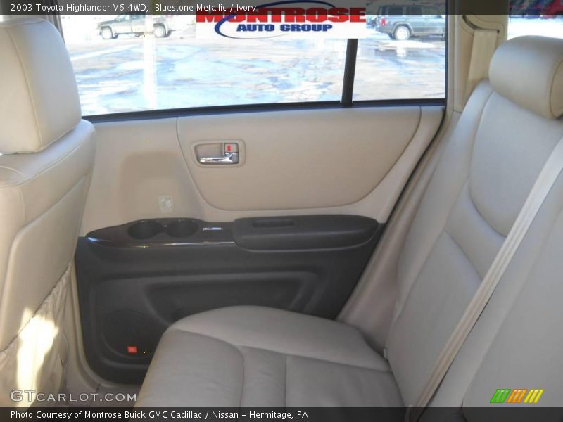 Bluestone Metallic / Ivory 2003 Toyota Highlander V6 4WD
