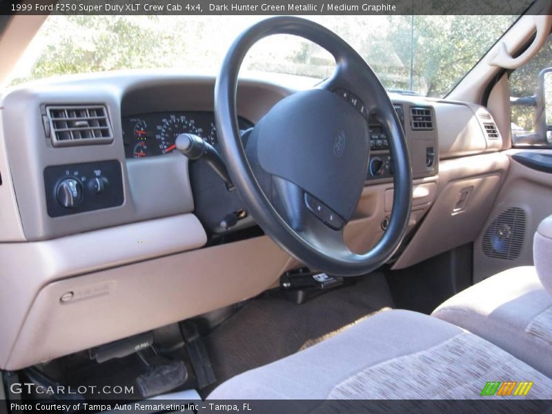 Dark Hunter Green Metallic / Medium Graphite 1999 Ford F250 Super Duty XLT Crew Cab 4x4