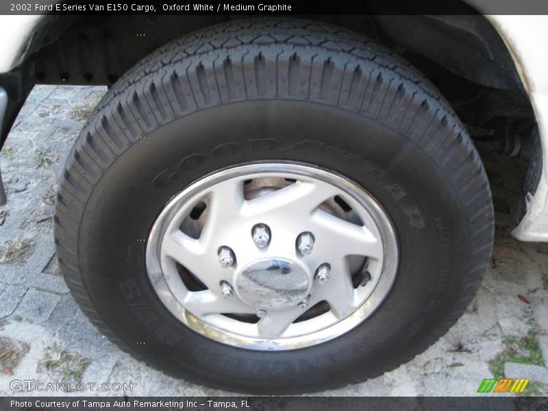 Oxford White / Medium Graphite 2002 Ford E Series Van E150 Cargo