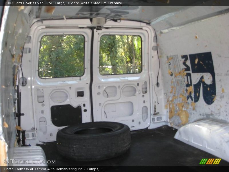 Oxford White / Medium Graphite 2002 Ford E Series Van E150 Cargo