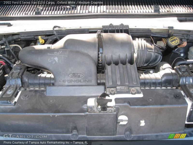 Oxford White / Medium Graphite 2002 Ford E Series Van E150 Cargo