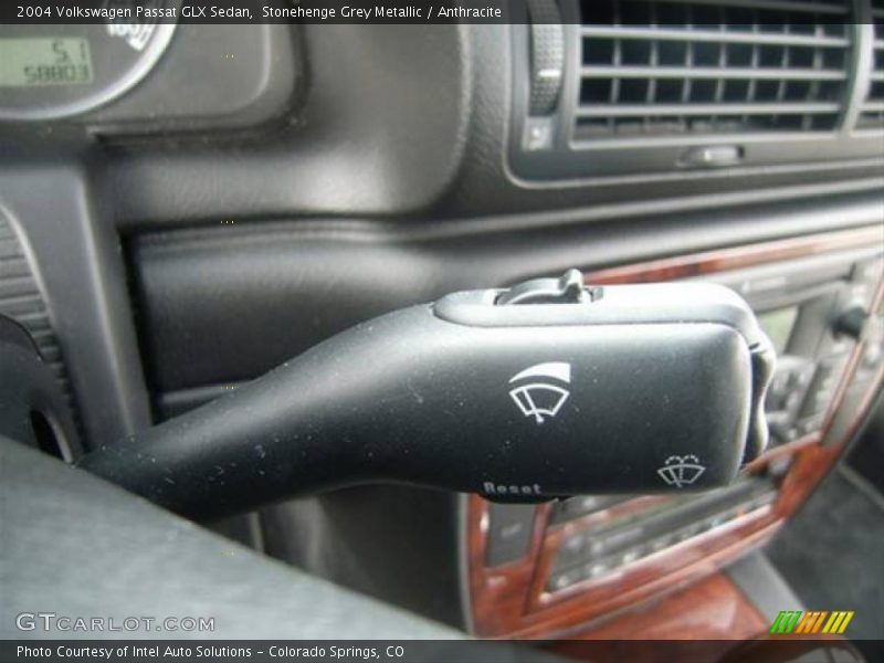 Stonehenge Grey Metallic / Anthracite 2004 Volkswagen Passat GLX Sedan