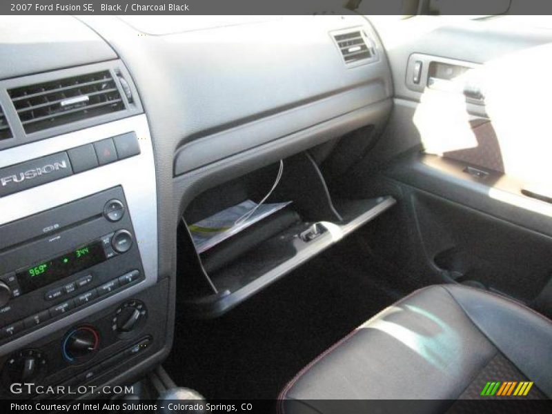 Black / Charcoal Black 2007 Ford Fusion SE