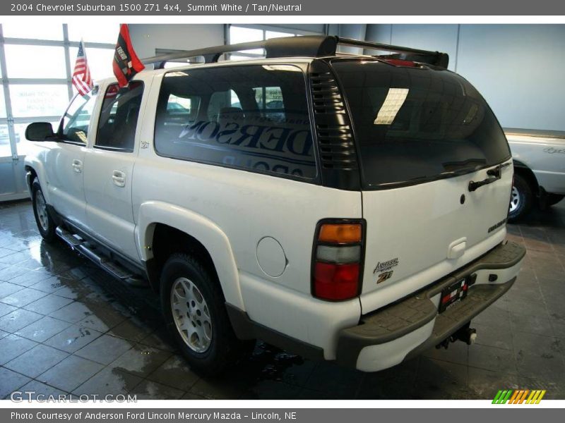 Summit White / Tan/Neutral 2004 Chevrolet Suburban 1500 Z71 4x4