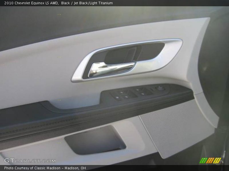 Black / Jet Black/Light Titanium 2010 Chevrolet Equinox LS AWD