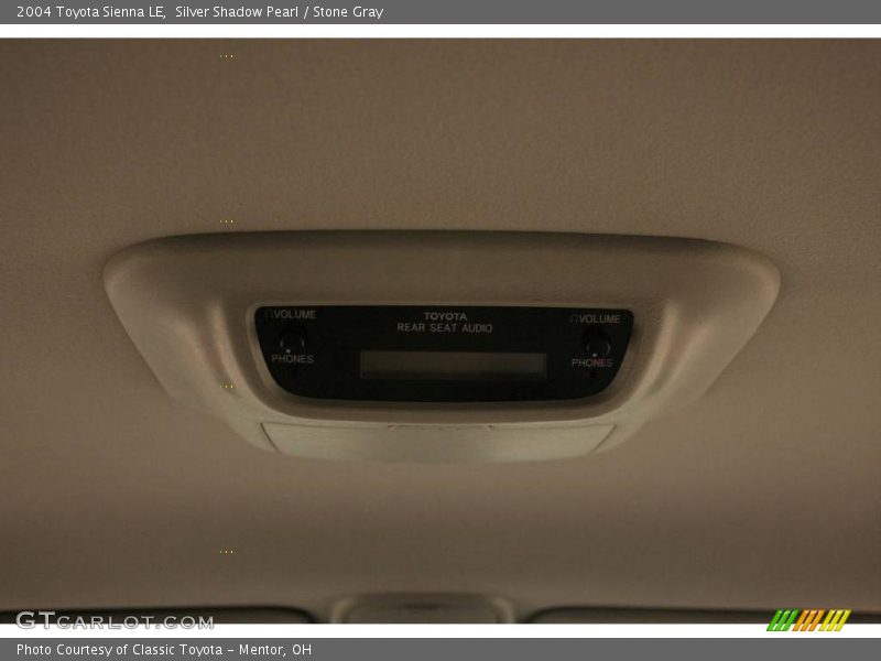 Silver Shadow Pearl / Stone Gray 2004 Toyota Sienna LE