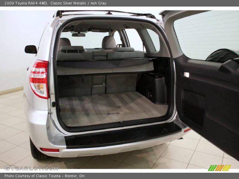 Classic Silver Metallic / Ash Gray 2009 Toyota RAV4 4WD