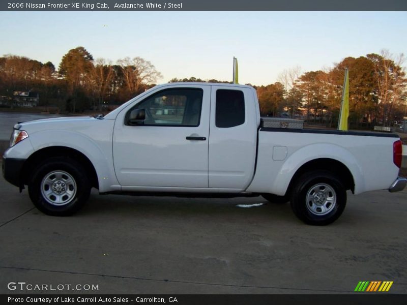 Avalanche White / Steel 2006 Nissan Frontier XE King Cab