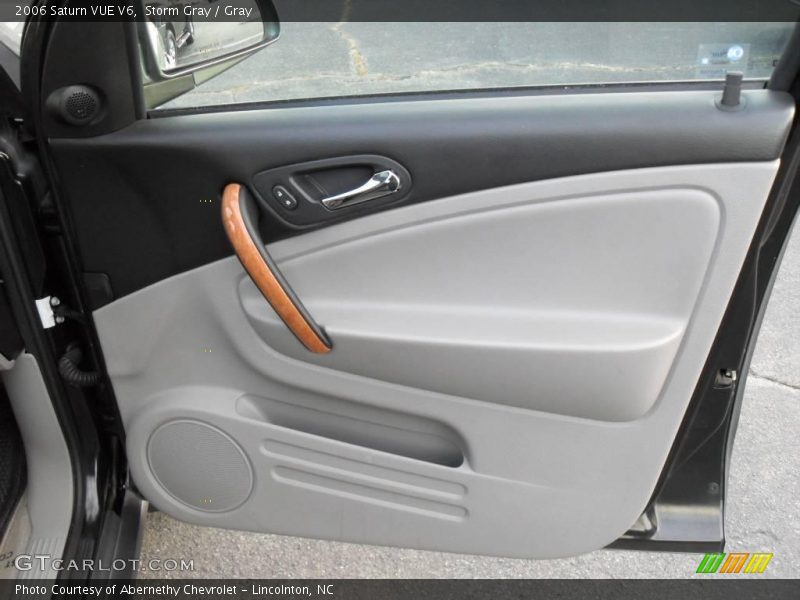 Storm Gray / Gray 2006 Saturn VUE V6