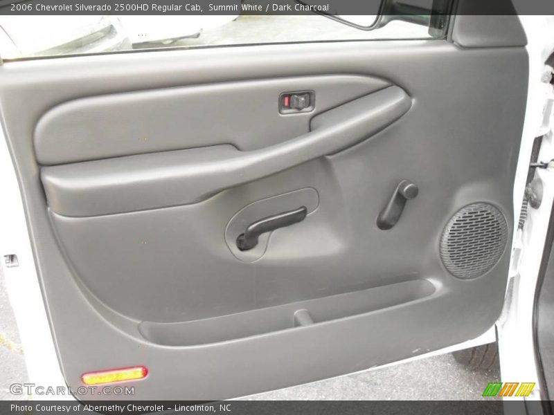Summit White / Dark Charcoal 2006 Chevrolet Silverado 2500HD Regular Cab