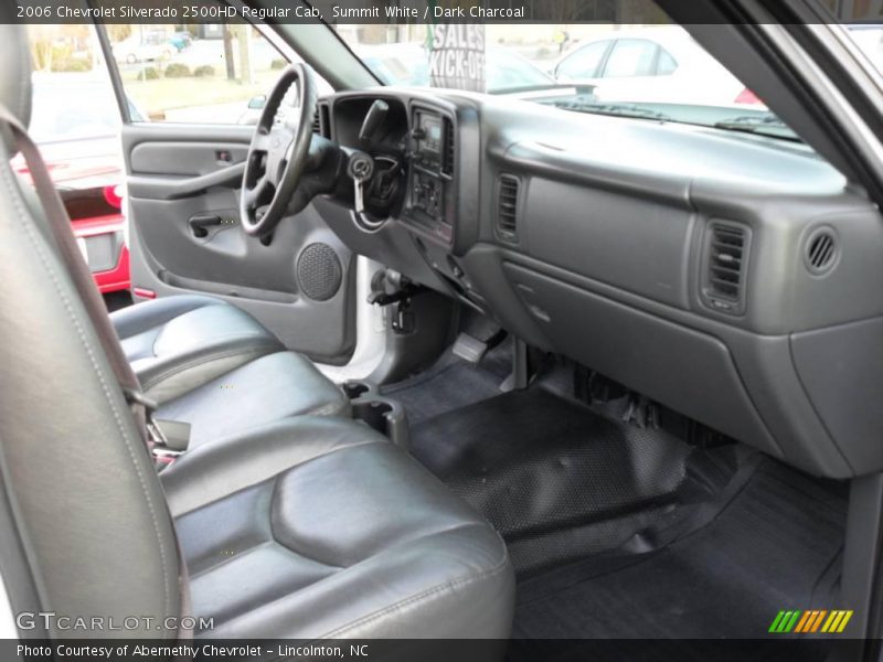 Summit White / Dark Charcoal 2006 Chevrolet Silverado 2500HD Regular Cab