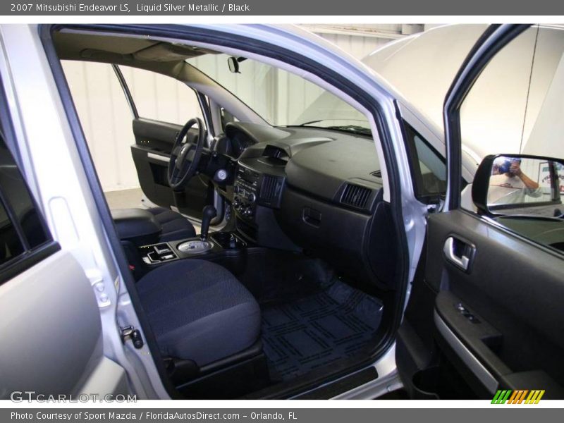 Liquid Silver Metallic / Black 2007 Mitsubishi Endeavor LS