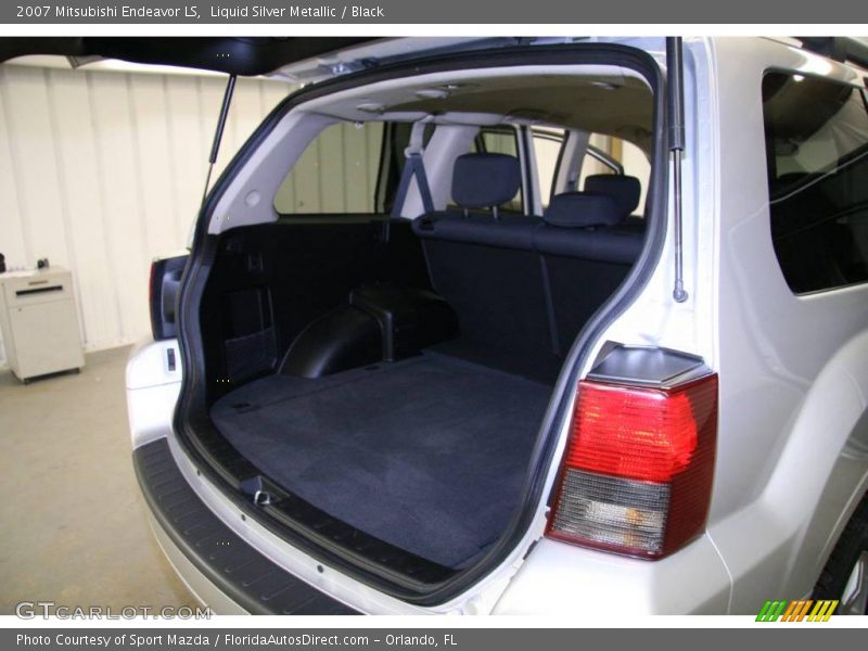 Liquid Silver Metallic / Black 2007 Mitsubishi Endeavor LS