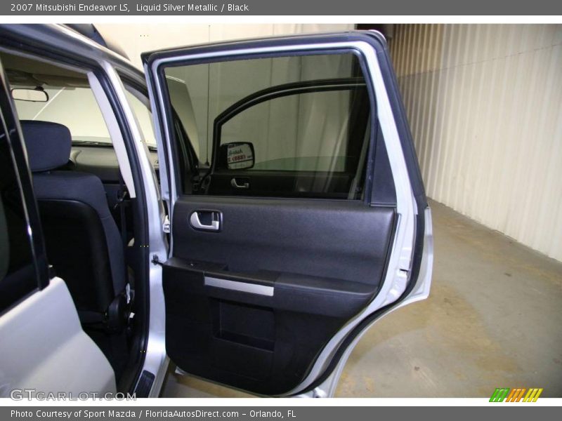 Liquid Silver Metallic / Black 2007 Mitsubishi Endeavor LS