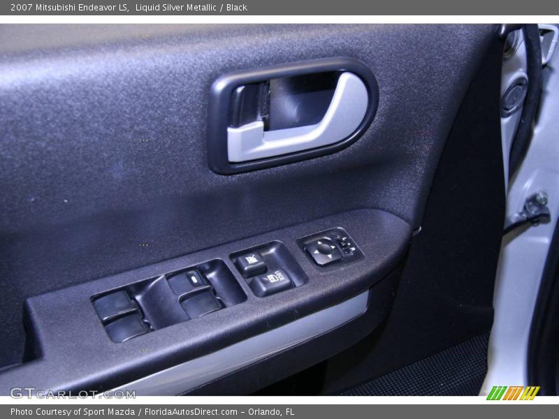 Liquid Silver Metallic / Black 2007 Mitsubishi Endeavor LS