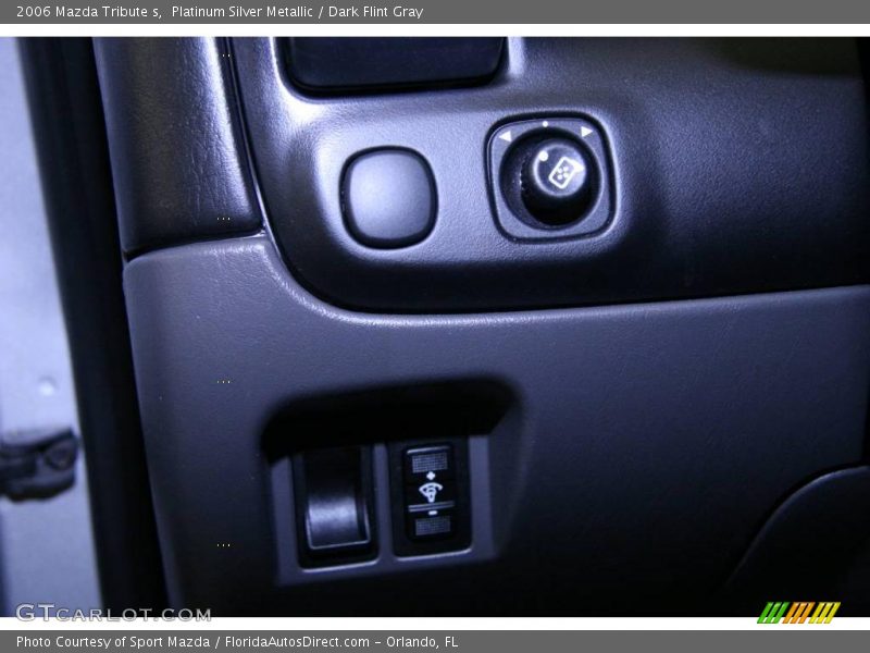 Platinum Silver Metallic / Dark Flint Gray 2006 Mazda Tribute s