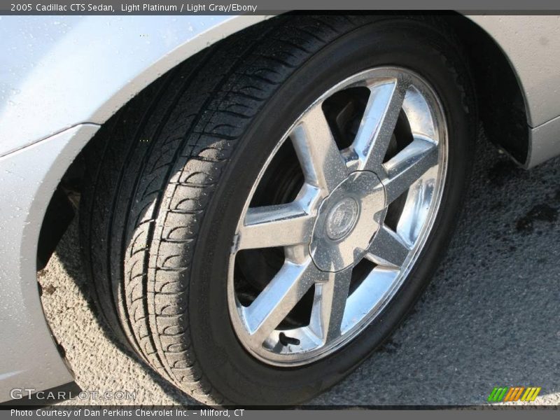 Light Platinum / Light Gray/Ebony 2005 Cadillac CTS Sedan