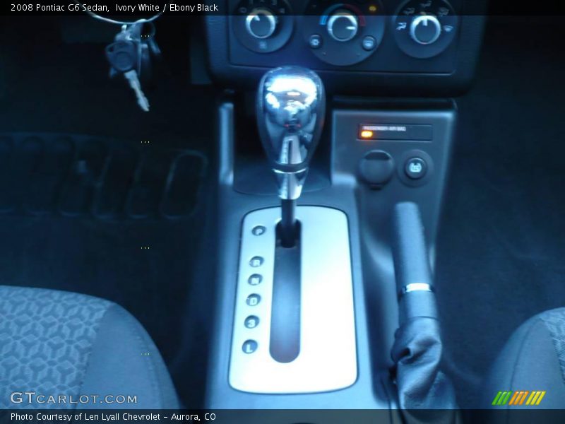 Ivory White / Ebony Black 2008 Pontiac G6 Sedan