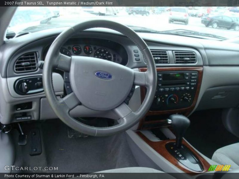 Tungsten Metallic / Medium/Dark Flint 2007 Ford Taurus SEL