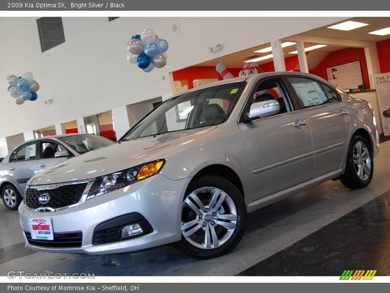 Bright Silver / Black 2009 Kia Optima SX