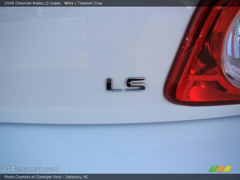 White / Titanium Gray 2008 Chevrolet Malibu LS Sedan