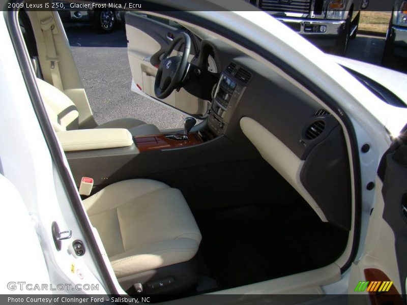 Glacier Frost Mica / Ecru 2009 Lexus IS 250