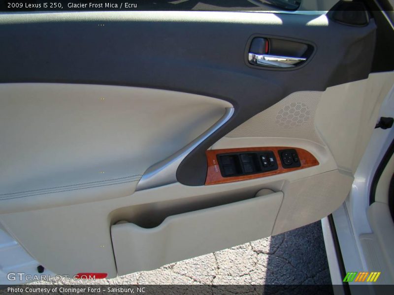 Glacier Frost Mica / Ecru 2009 Lexus IS 250