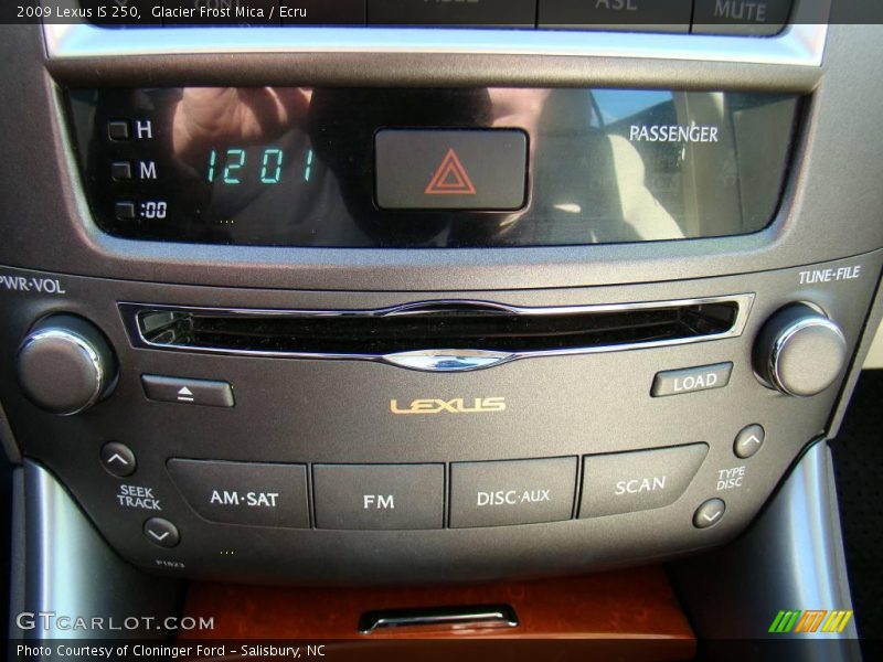Glacier Frost Mica / Ecru 2009 Lexus IS 250