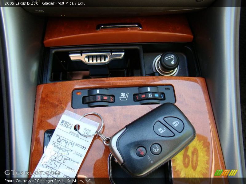 Glacier Frost Mica / Ecru 2009 Lexus IS 250