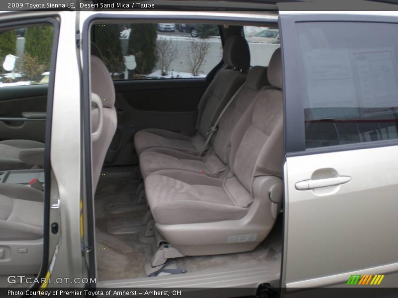 Desert Sand Mica / Taupe 2009 Toyota Sienna LE