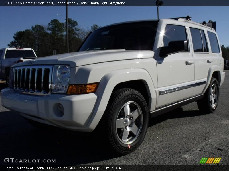 Stone White / Dark Khaki/Light Graystone 2010 Jeep Commander Sport