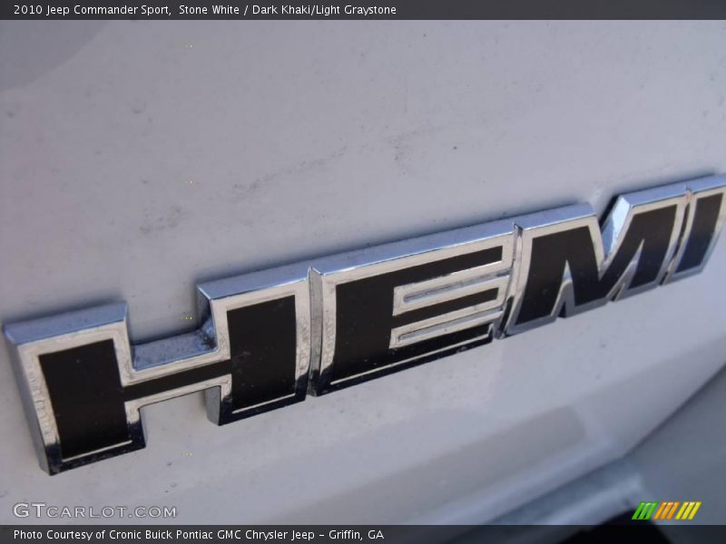 Stone White / Dark Khaki/Light Graystone 2010 Jeep Commander Sport
