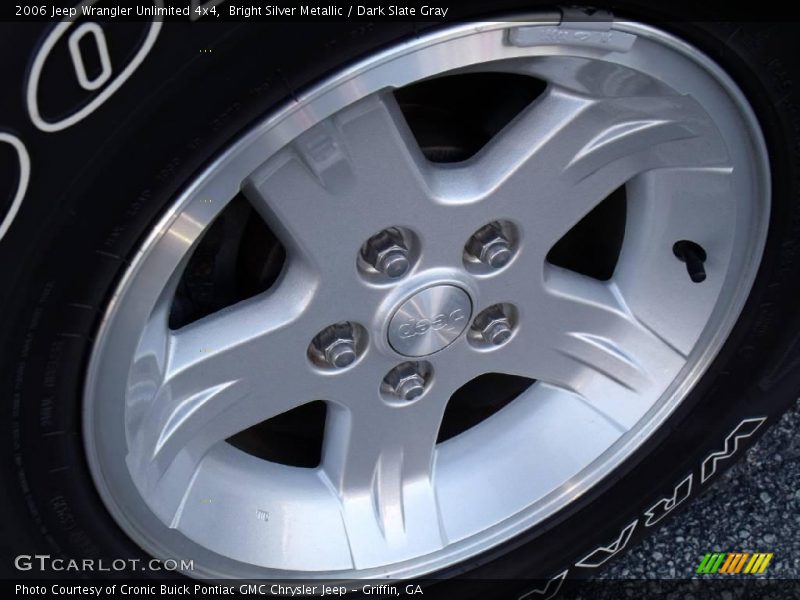 Bright Silver Metallic / Dark Slate Gray 2006 Jeep Wrangler Unlimited 4x4