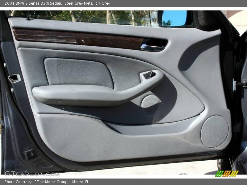 Steel Grey Metallic / Grey 2001 BMW 3 Series 330i Sedan