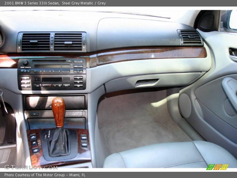 Steel Grey Metallic / Grey 2001 BMW 3 Series 330i Sedan