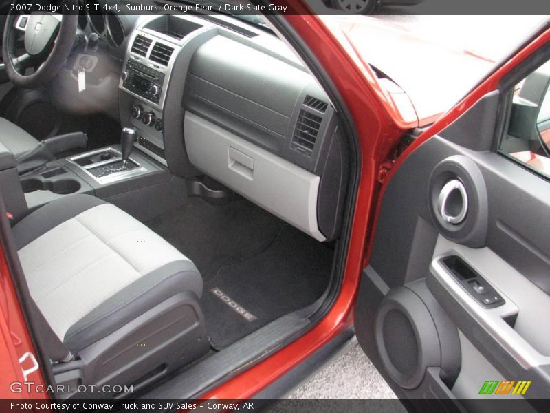 Sunburst Orange Pearl / Dark Slate Gray 2007 Dodge Nitro SLT 4x4
