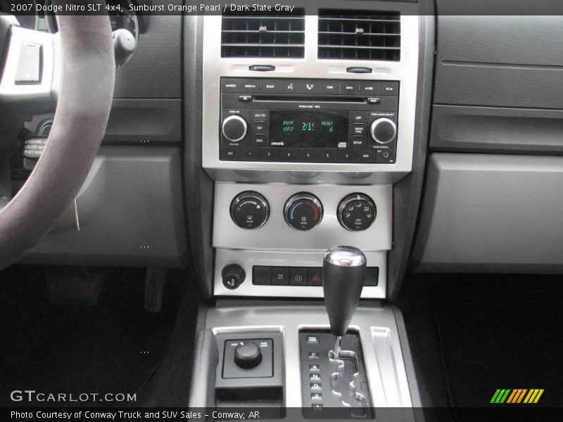 Sunburst Orange Pearl / Dark Slate Gray 2007 Dodge Nitro SLT 4x4