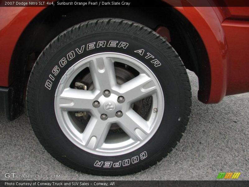 Sunburst Orange Pearl / Dark Slate Gray 2007 Dodge Nitro SLT 4x4