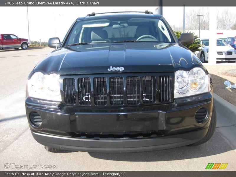 Black / Khaki 2006 Jeep Grand Cherokee Laredo 4x4