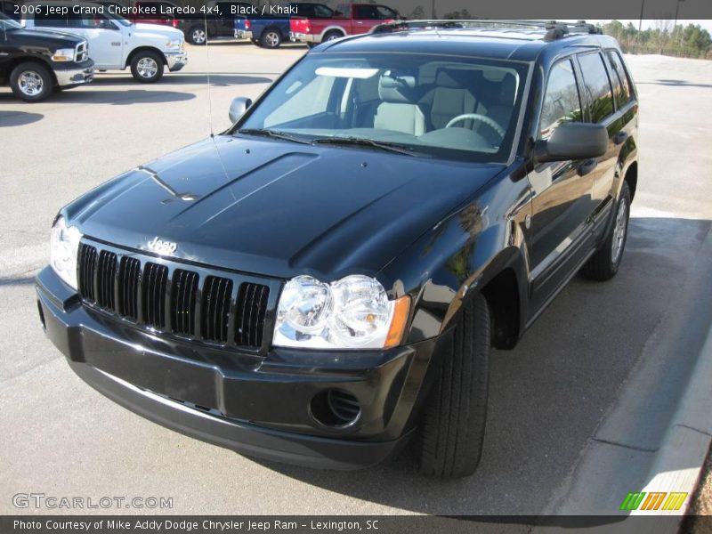 Black / Khaki 2006 Jeep Grand Cherokee Laredo 4x4