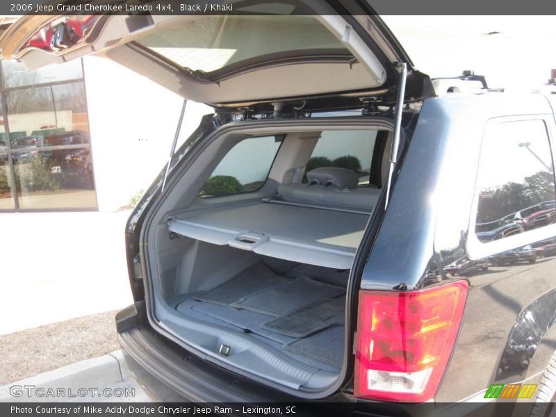 Black / Khaki 2006 Jeep Grand Cherokee Laredo 4x4
