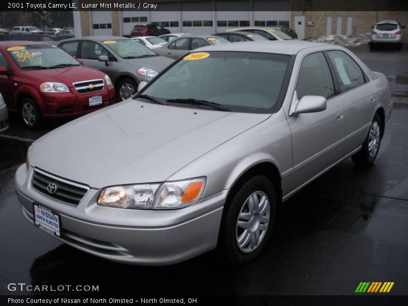 Lunar Mist Metallic / Gray 2001 Toyota Camry LE