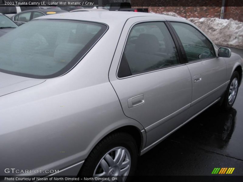 Lunar Mist Metallic / Gray 2001 Toyota Camry LE