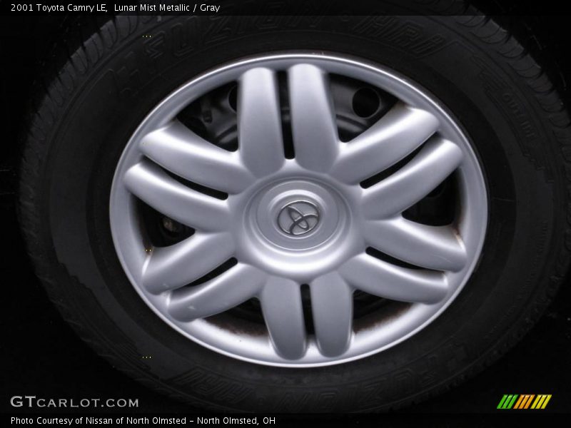 Lunar Mist Metallic / Gray 2001 Toyota Camry LE