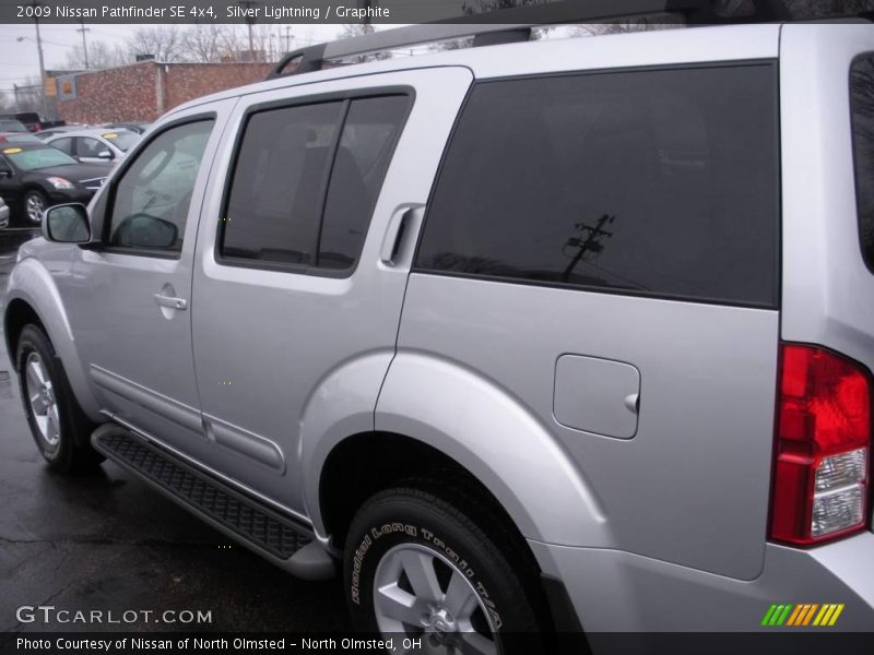 Silver Lightning / Graphite 2009 Nissan Pathfinder SE 4x4